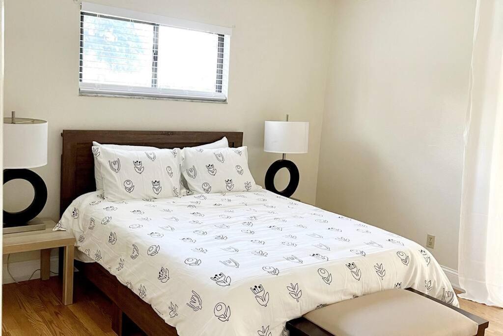 Delightful 3 Bdrm Home, Mins To Clearwater Beach Zewnętrze zdjęcie